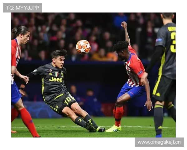 博努奇与朱尔·孔德防线组织偏移与多点协防分化