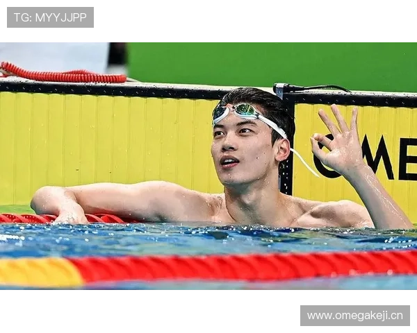 汪顺家的冰箱里只有鸡胸肉和冰块