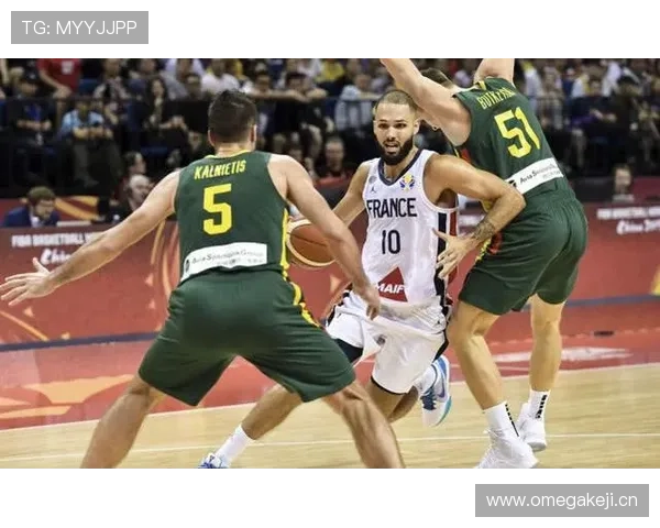理解FIBA与NBA干扰球判罚规则的不同点